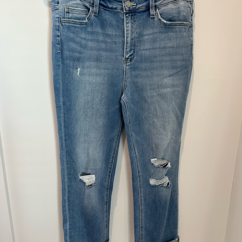 Vervet Cropped Light Blue Distressed Women's Jeans